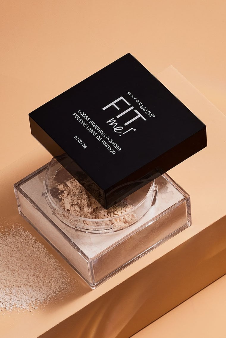 Fit Me® Loose Finishing Powder Face Makeup Medium Deep - Image 6